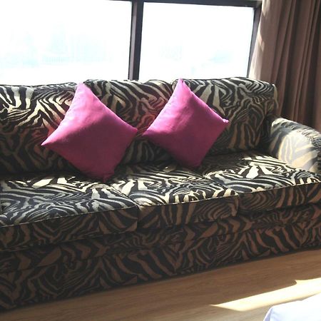 Grand Inn Hotel Bangkok Extérieur photo