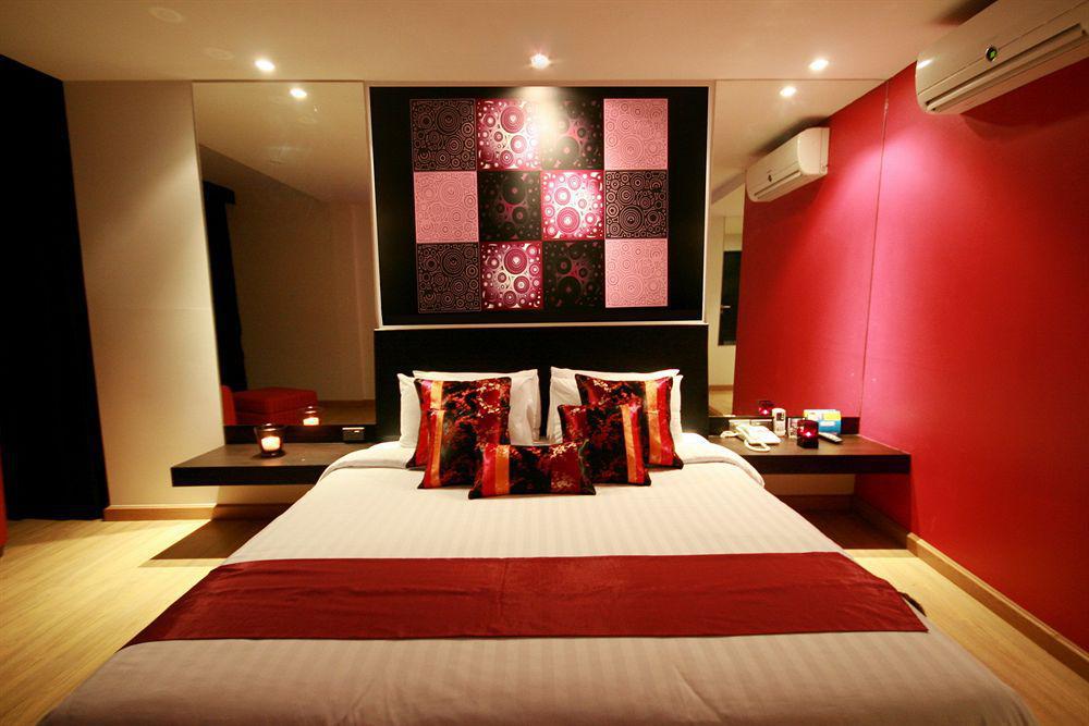 Grand Inn Hotel Bangkok Extérieur photo